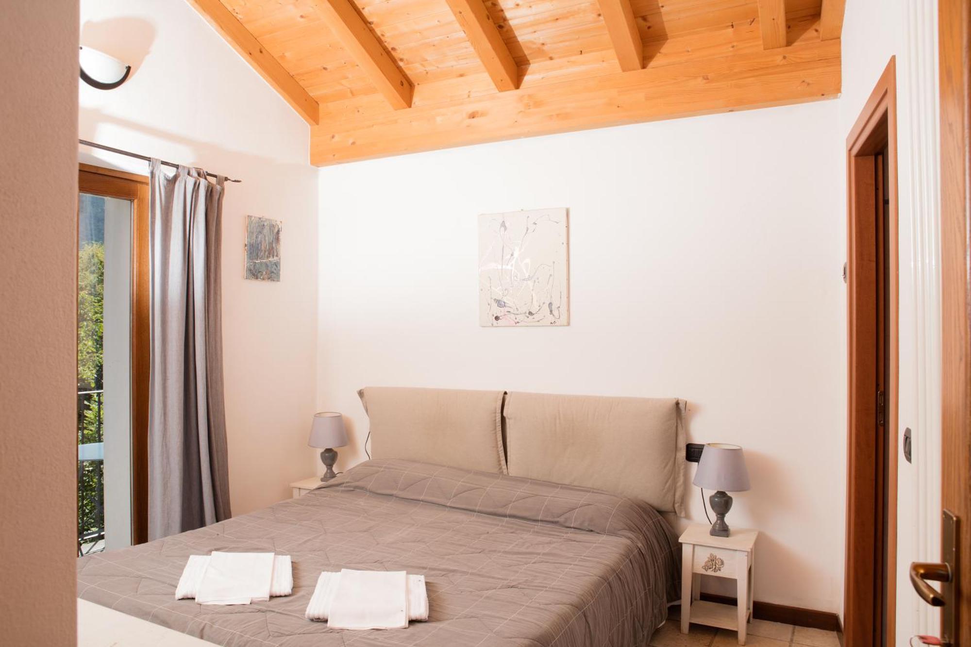 Agriturismo La Fonte Di Mariella グラヴェドーナ エクステリア 写真
